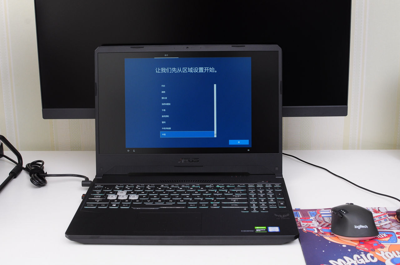 开箱一款最牛逼的游戏笔记本电脑,特别值得入手的游戏笔记本