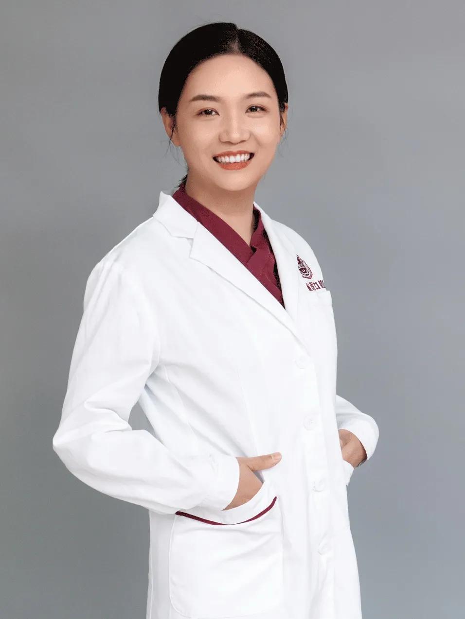 中国医师节致敬最美白衣天使,中国医师节致敬可爱的人