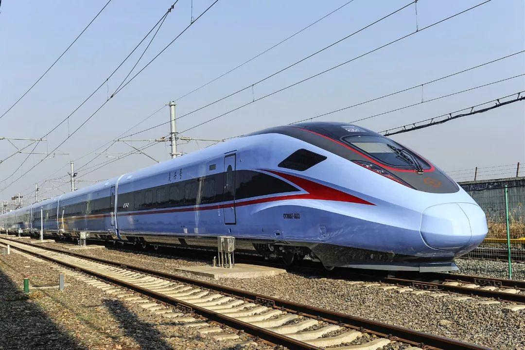 中国铁路有多牛?5大方面全球领先,西方至今无法实现反超