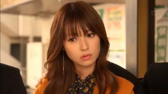 放假穿得这么土，难怪没有人约你！