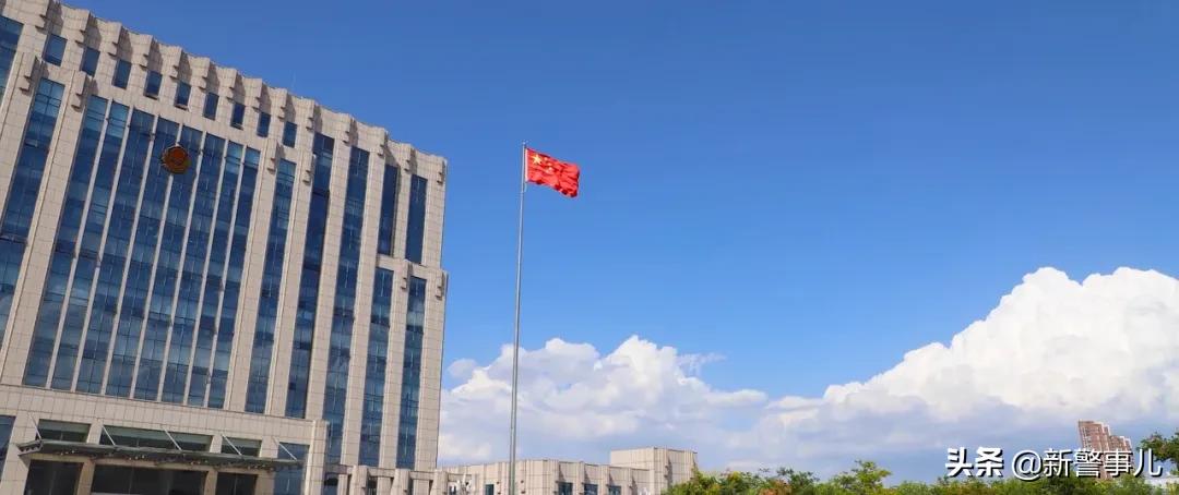 疫情奔赴一线的警察,山东五莲新冠疫情