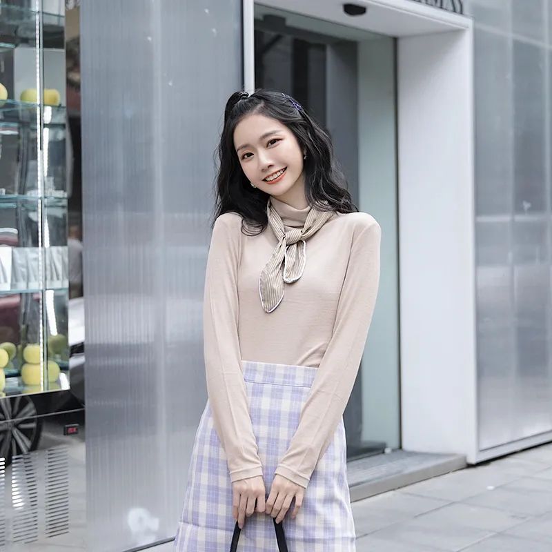 别穿土气的打底衫今年流行9款,选打底衫怎么选