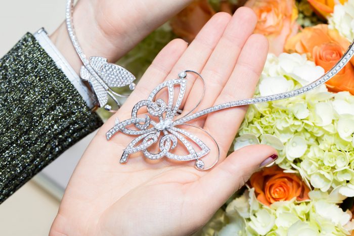 三亚梵克雅宝精品店详细地址,梵克雅宝精品店回收