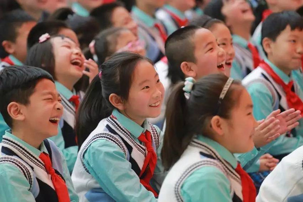 孩子坏牙是缺什么还是吃糖导致的,宝宝牙齿全烂了怎么办