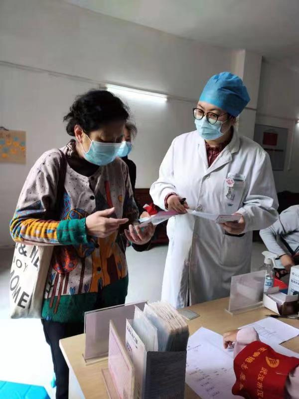 “我为群众办实事”主题*党**日实践活动