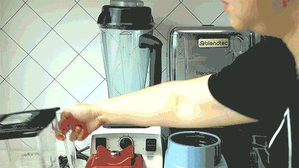 破壁机硬核评测，BlendtecVSVitamix，你想知道的都在这里