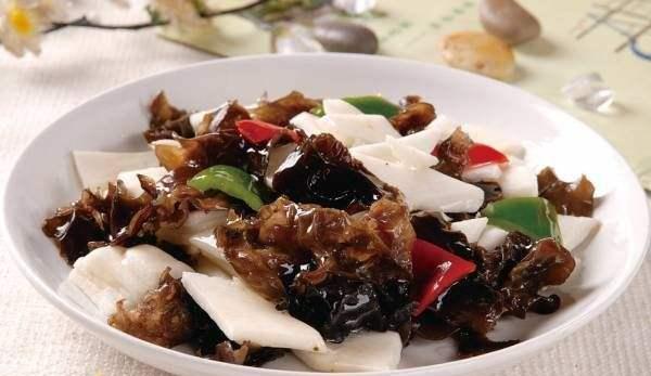 山药这样做又白又脆,山药这样做不粘不变黑