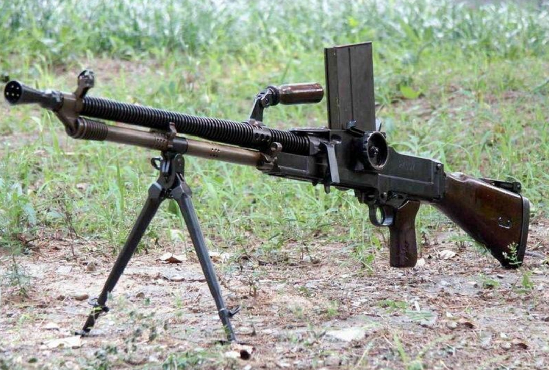 二战最牛的防空武器,二战五大经典轻机枪