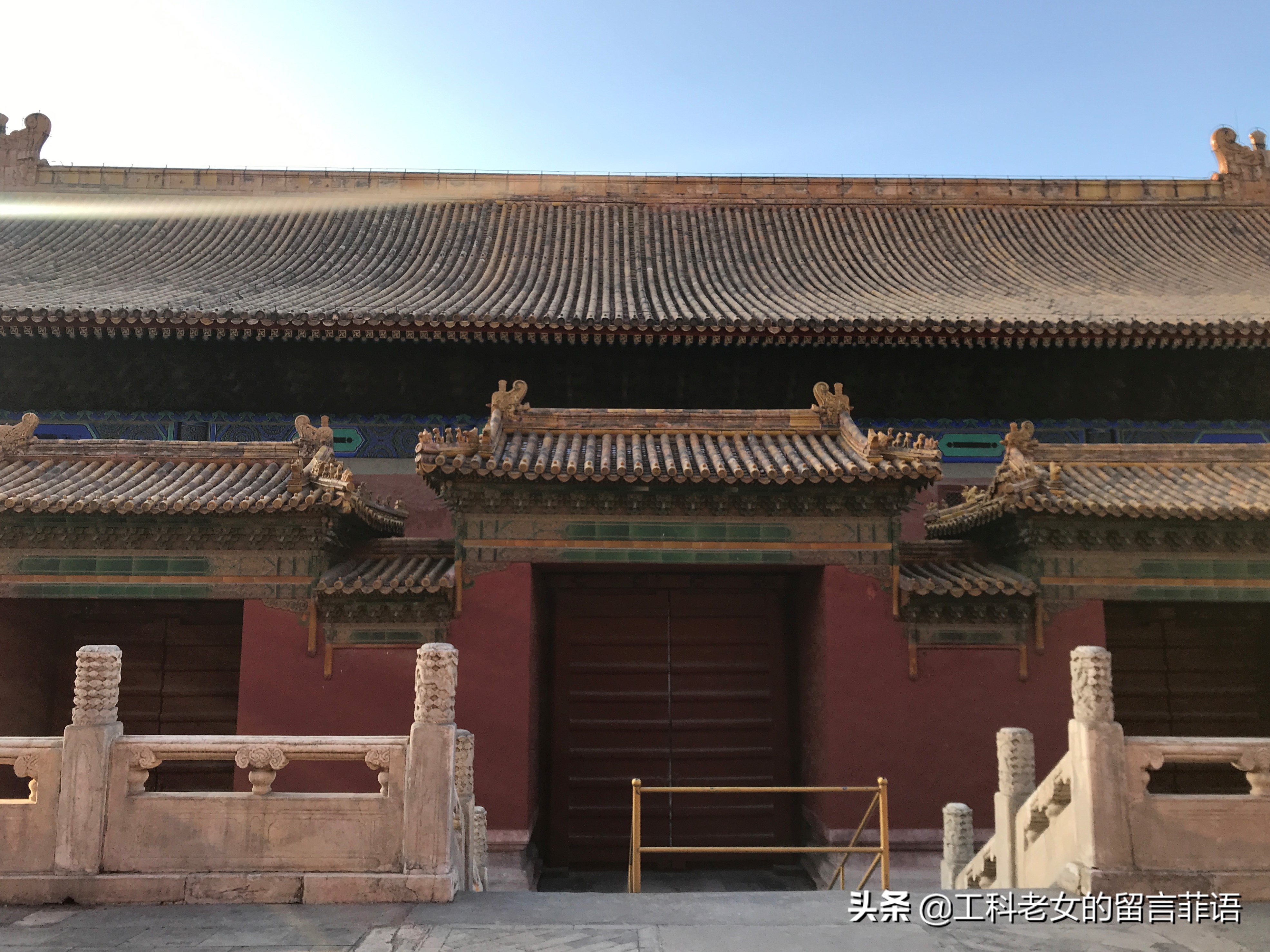 比太和殿更大的寺庙,太庙和太和殿对比图