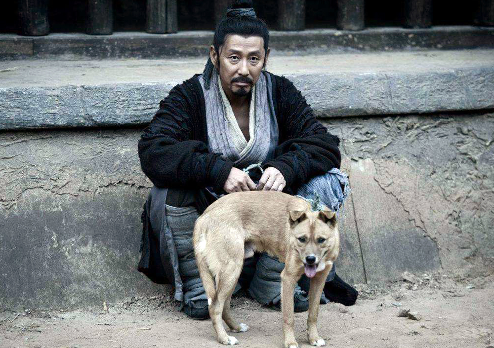 相国受尽折磨，临刑前对刘邦说：我再说一句！刘邦听完下令：免死