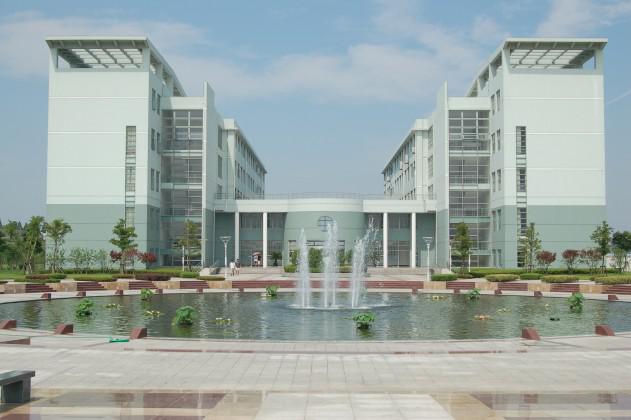 学院三周年发展纪实,学院发展迈向高质量