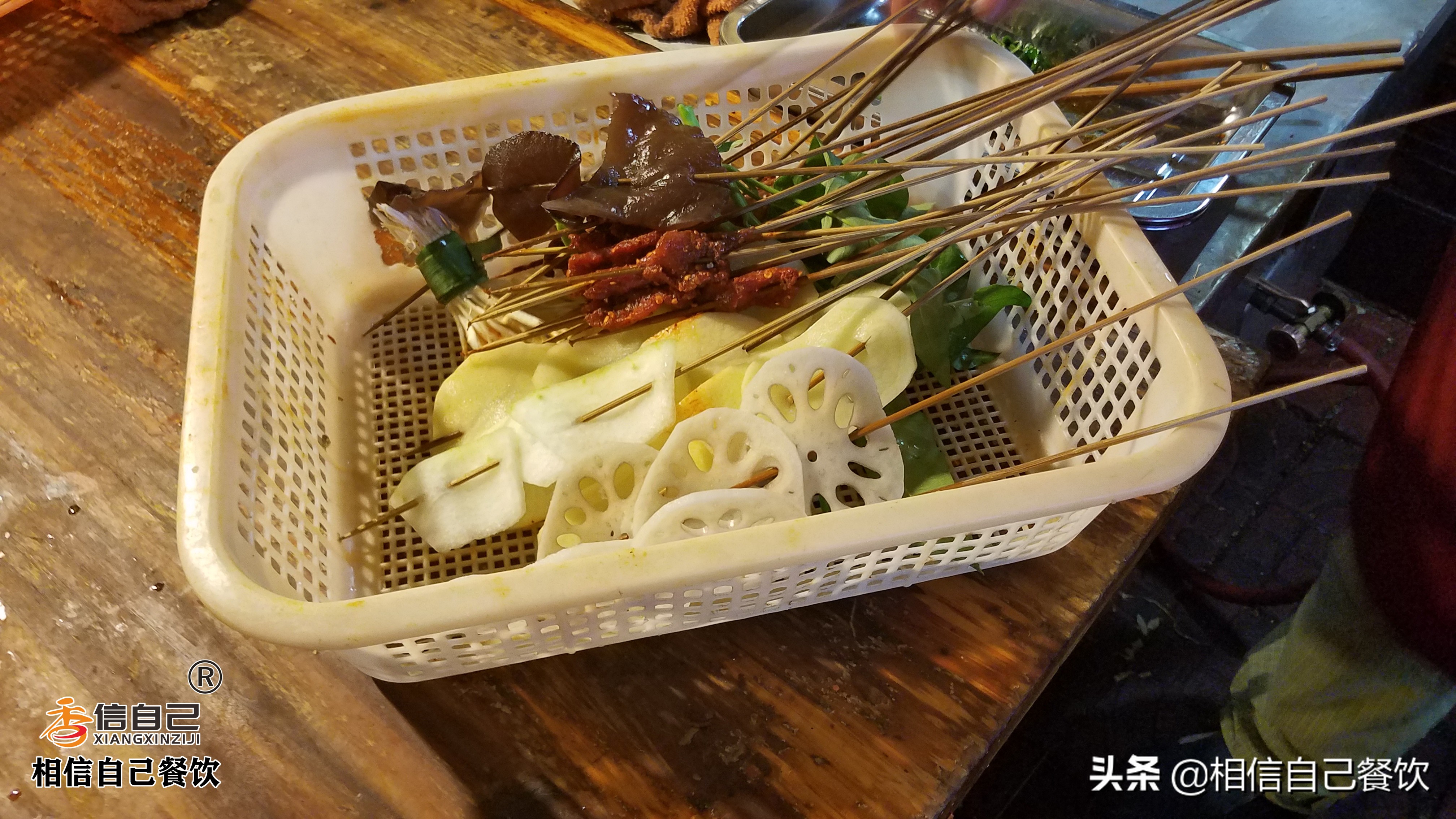 美食小吃创业冷饮,餐饮小吃冷锅串串视频