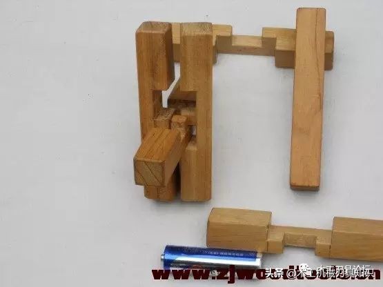 鲁班锁十角图解,鲁班锁三根拼法