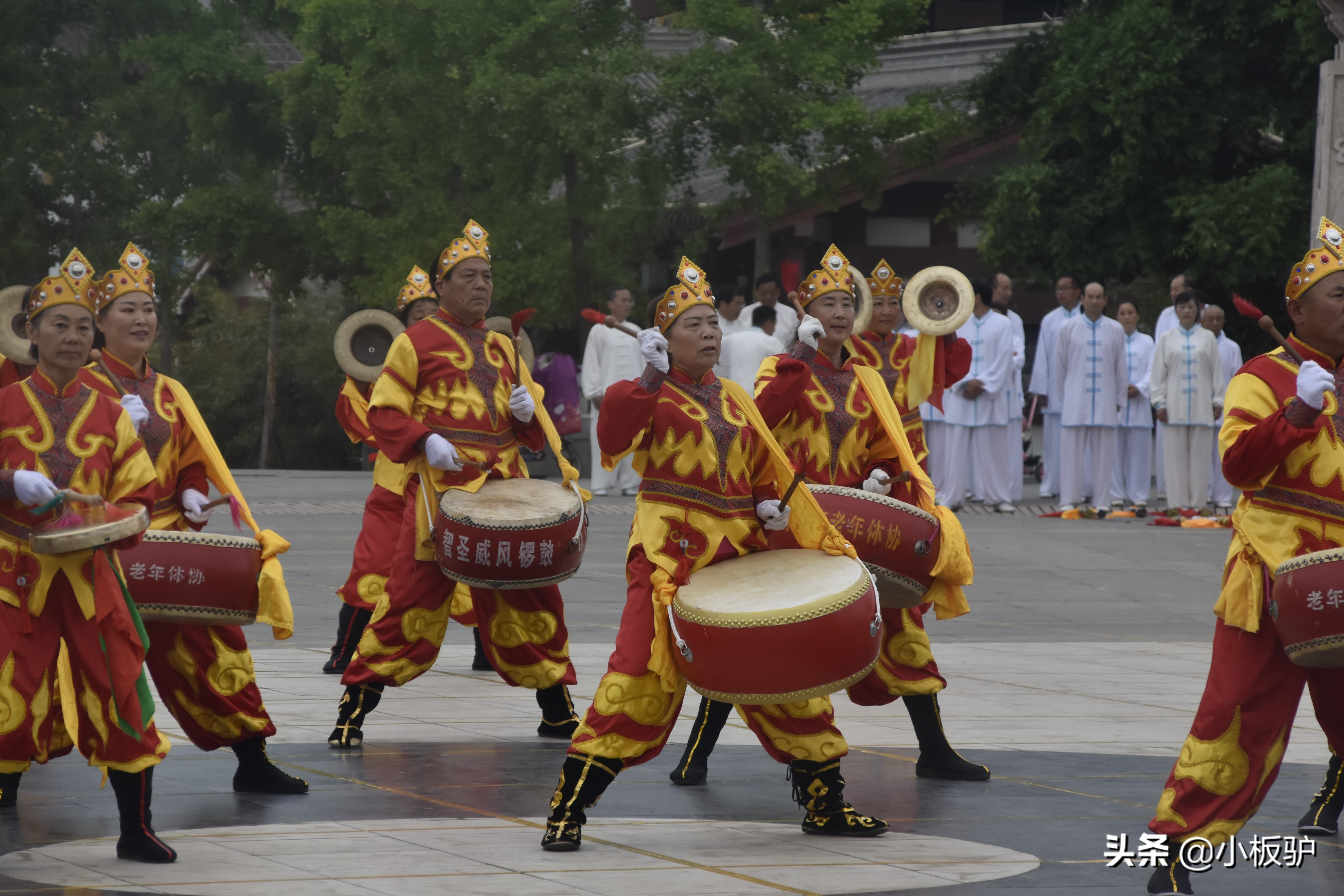 激情锣鼓表演,秧歌威风锣鼓表演完整版
