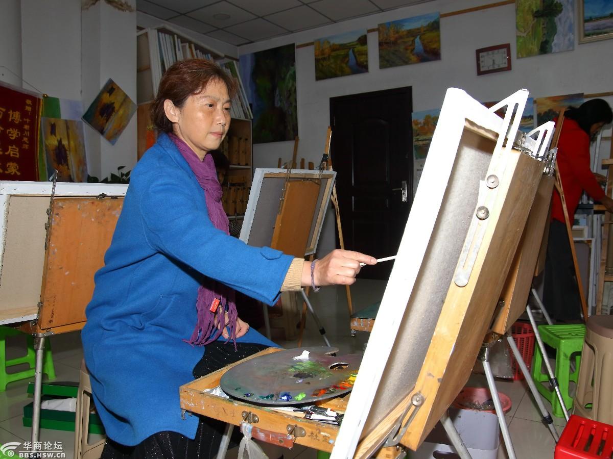 叶君川和他的老年油画班