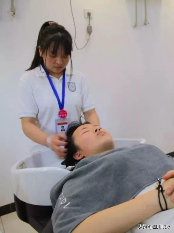 创造中国美业的纪录,创造美业新奇迹