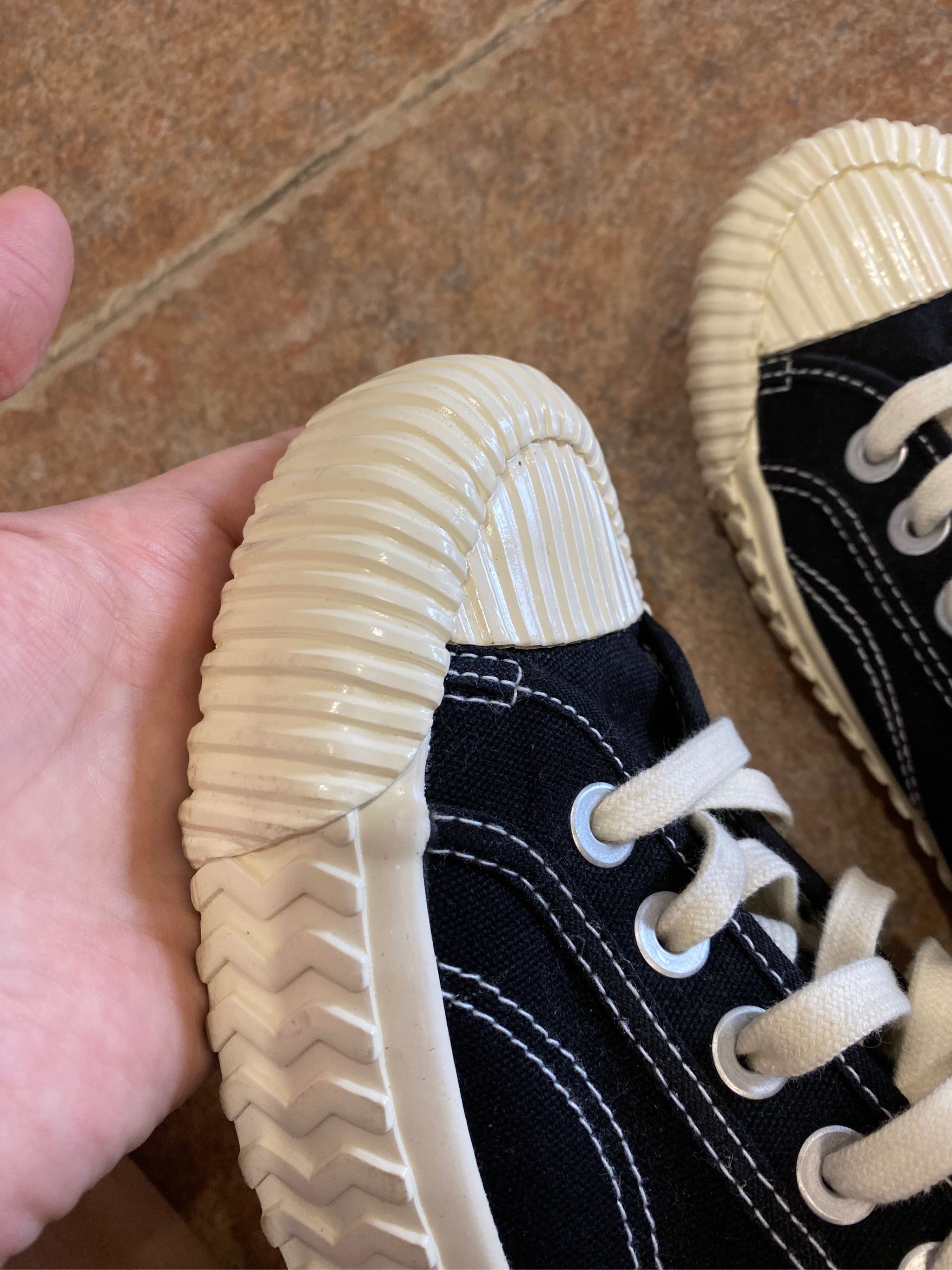 excelsior低帮板鞋,excelsior帆布鞋穿着舒服么