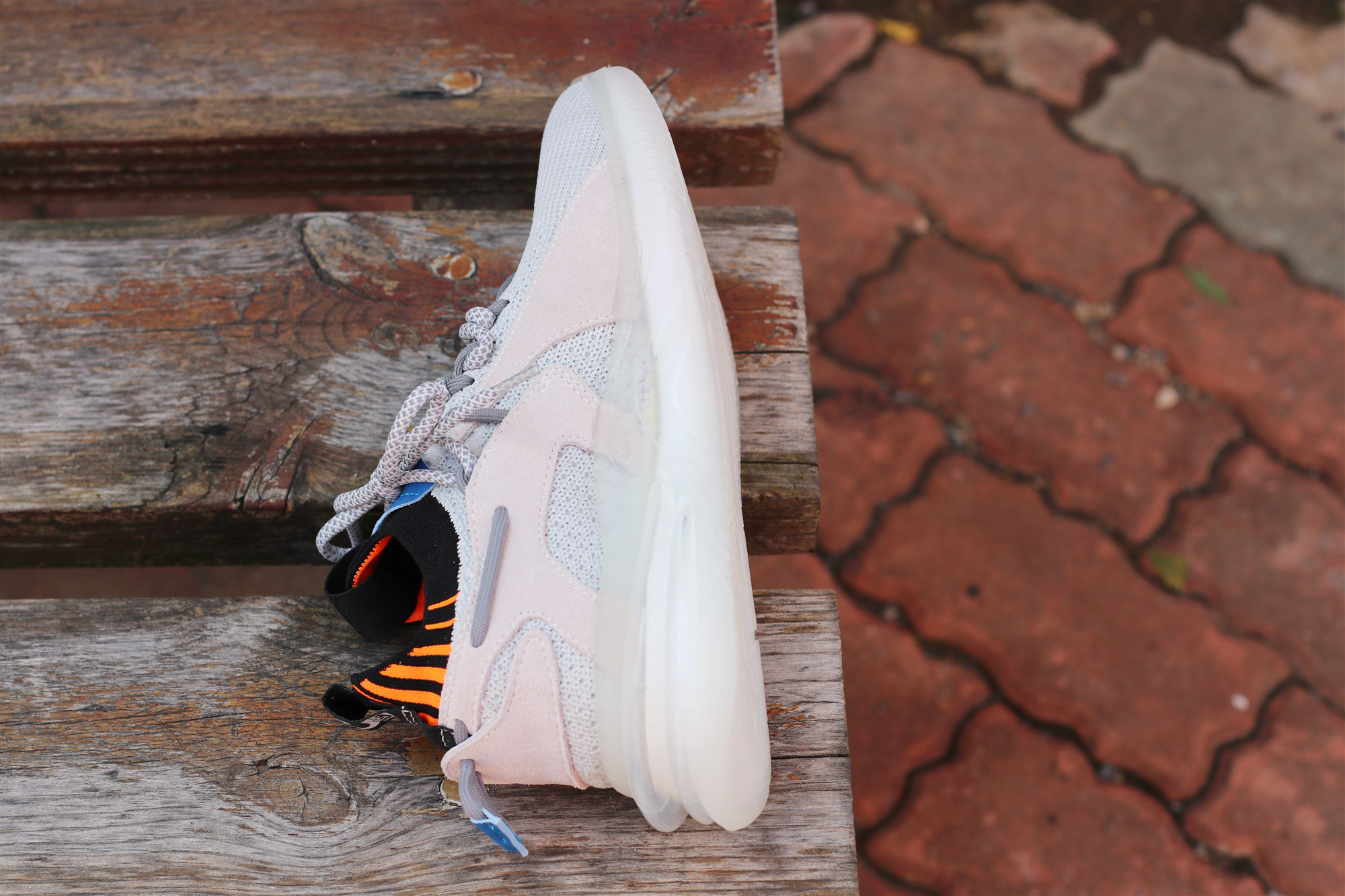 能与nike抗衡的国产品牌,可以与nike匹敌的牌子