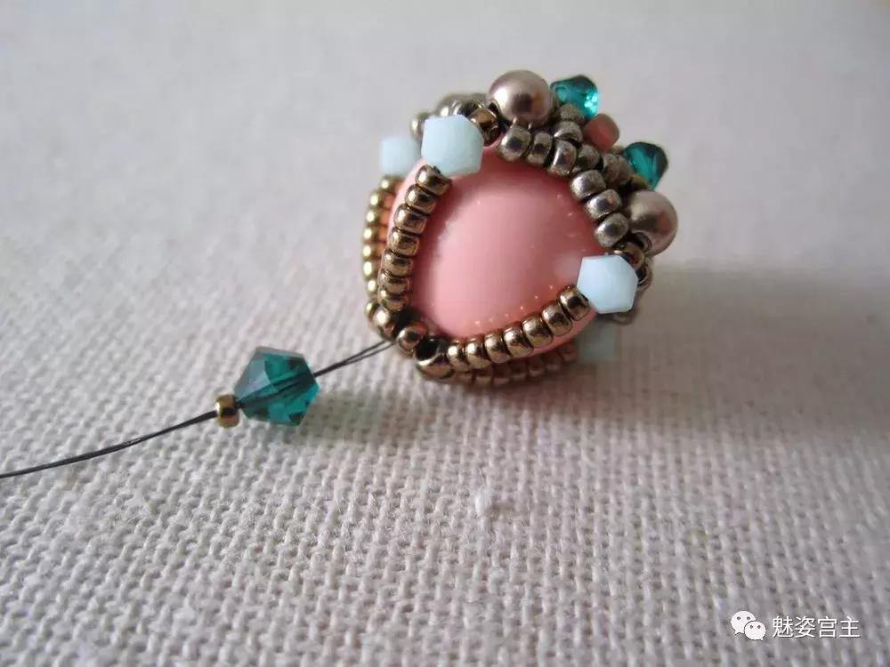 嘉德罗斯耳环怎么做教程,送你一副耳环