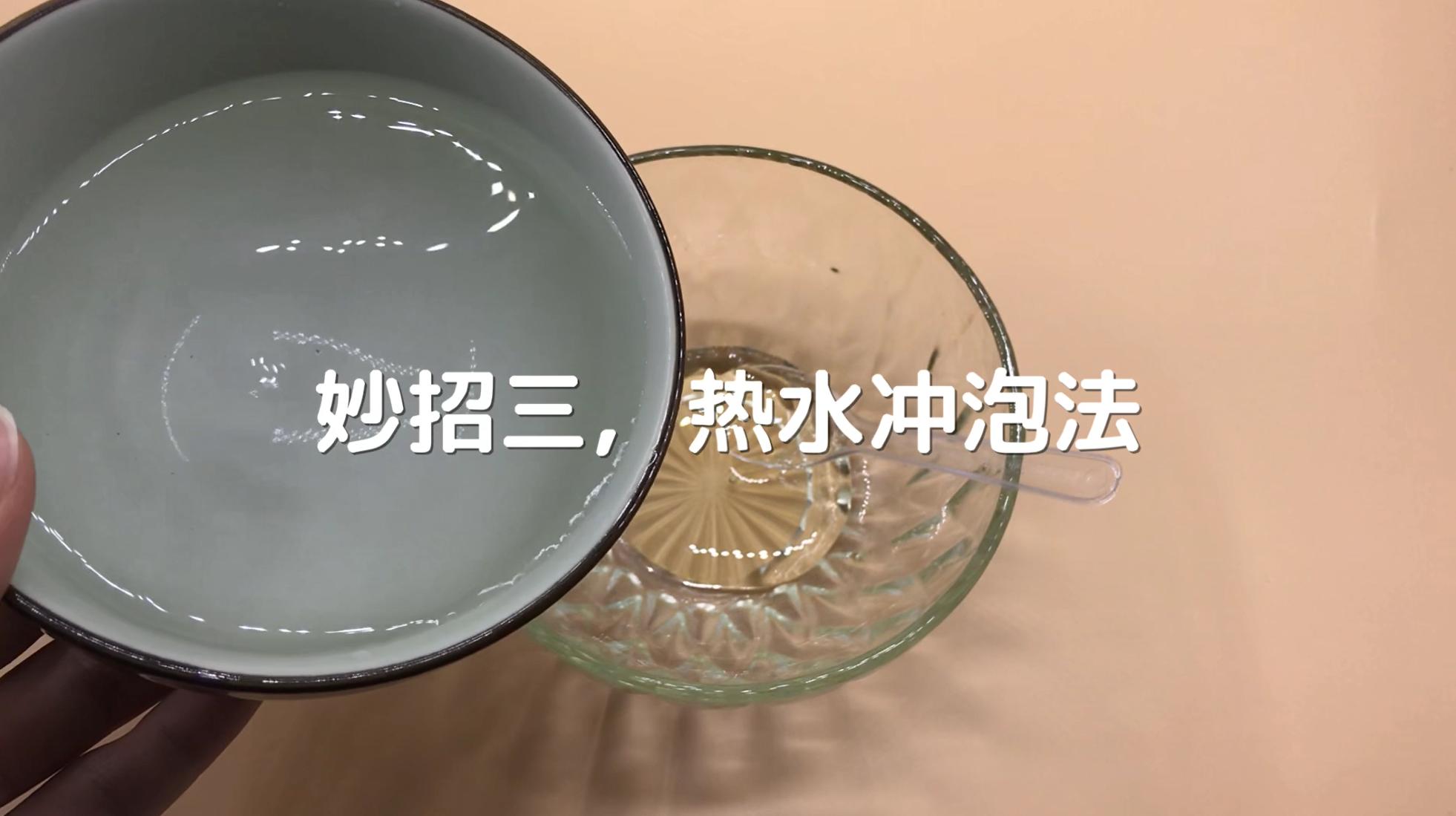 只要一杯清水就鉴别蜂蜜的真假,判断真假蜂蜜加水一晃便知