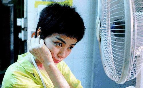 奥黛丽·赫本、艾玛·沃特森、周冬雨、郭采洁，永不过时的精灵短发