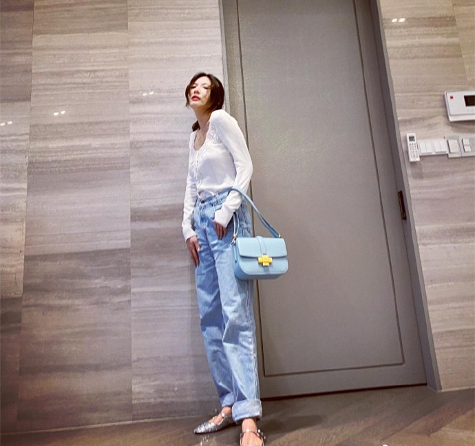 泫雅特写,泫雅锁骨照片