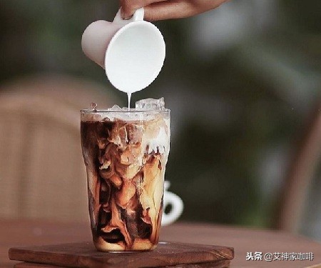 意式咖啡和美式咖啡的味道区别,咖啡浅度烘焙和深度烘焙味道差别