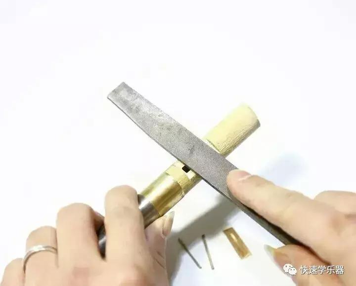 葫芦丝葫芦坏了怎么修,葫芦丝葫芦口裂缝修补方法