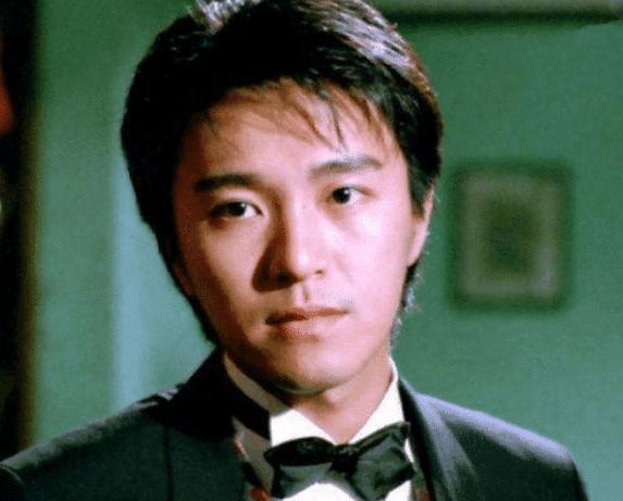 周星驰唯一一部史诗级烂片，豆瓣评分才3.8，连他自己都不愿提起