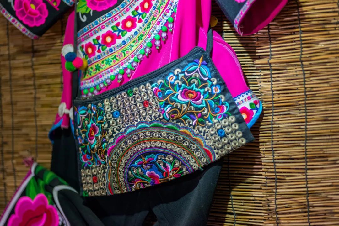 3000公里“空运”来的米线火锅，告诉你什么是真正的云南