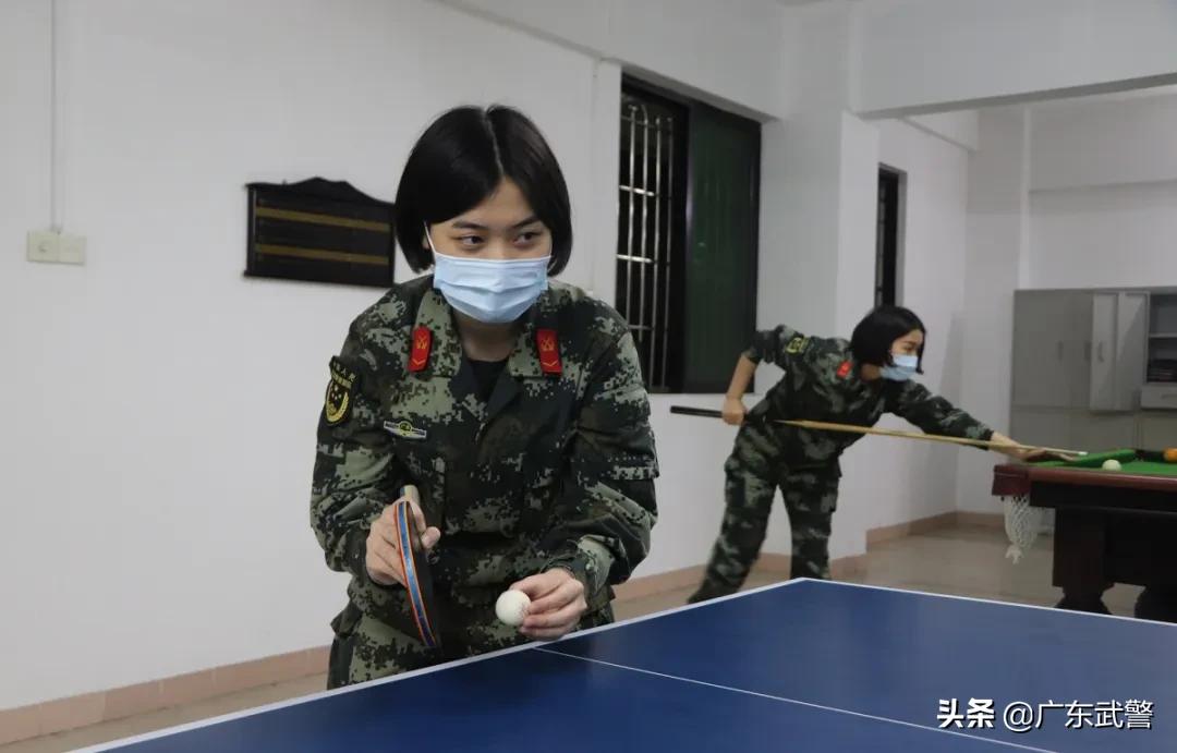 “宅”在营区久了太无聊?不可能的事!兵哥兵姐解锁“文娱”新姿势