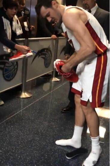 nba球星穿的最便宜的鞋,nba球星的鞋垫多少钱