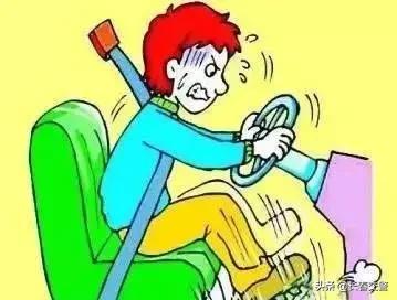 刹车失灵三种自救方法,摩托车刹车失灵了怎么自救