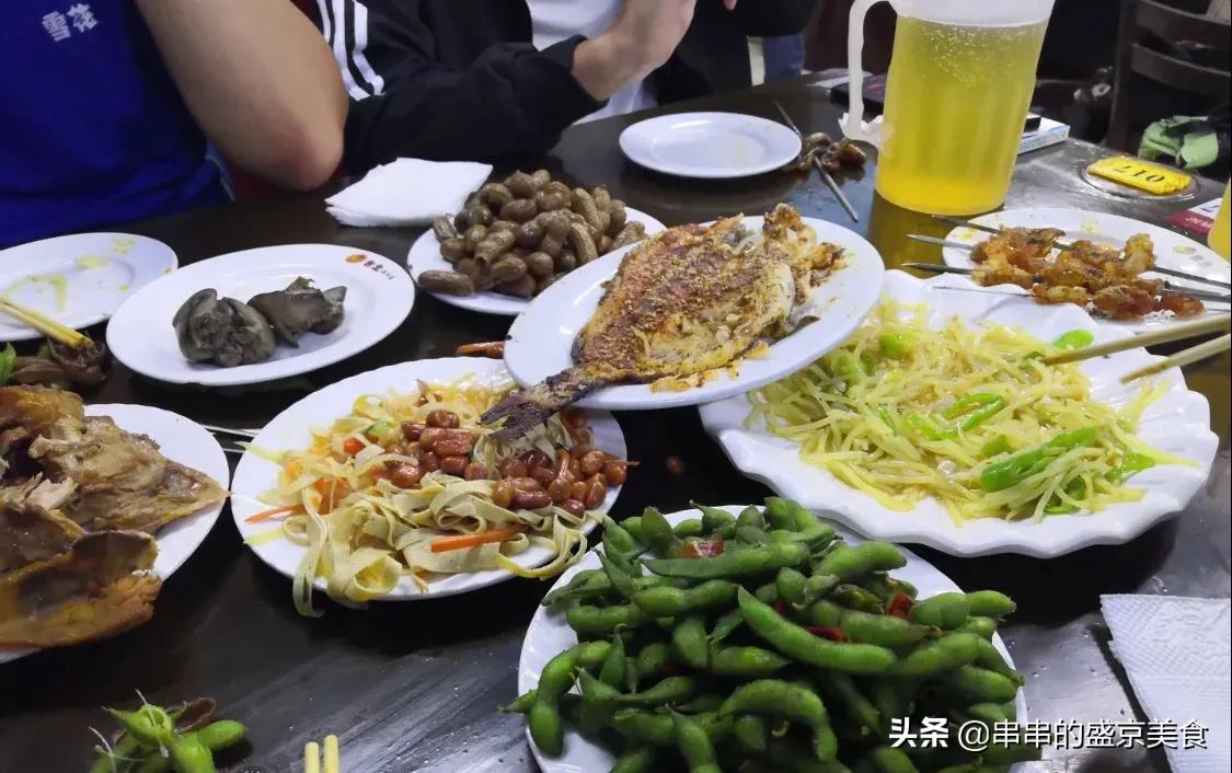 沈阳胡同里的小店,沈阳胡同里的美食小店深夜小酒馆