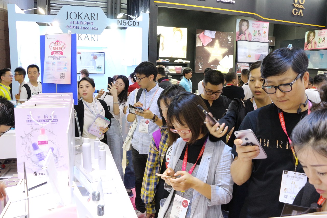 宝丽星日本,宝丽星