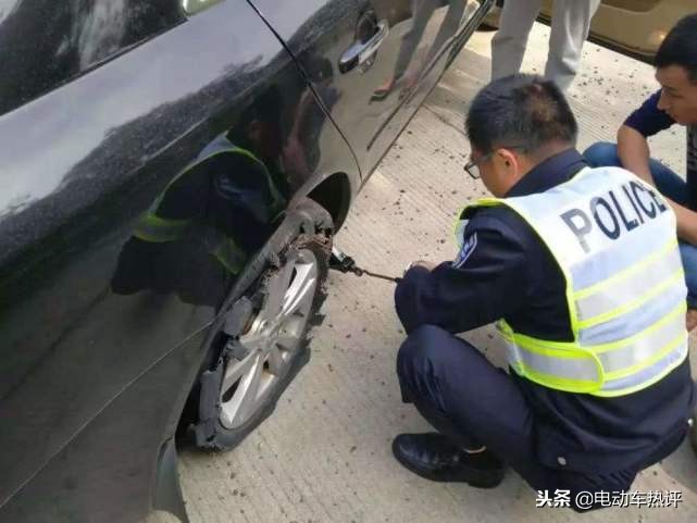 高速上换胎被扣6分只因姿势不对,高速换胎被扣12分怎么处理