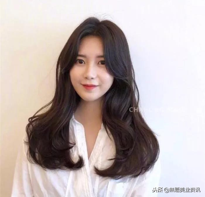 23年头发流行染什么颜色,头发颜色花了能染什么颜色