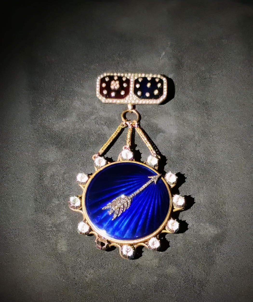 深圳灯光秀与武汉灯光秀,春光无限好深圳