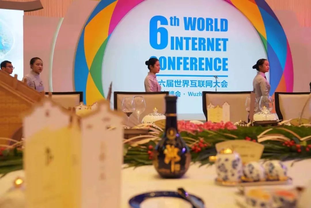 后来居上翻唱,后来居上繁体