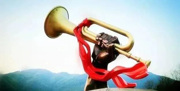 这双“红军鞋”,是一位红军烈士的遗书和妈妈的心