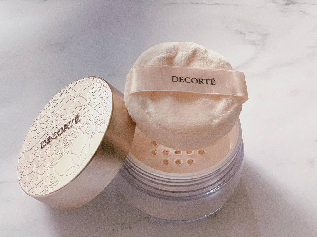 浮粉脱妆怎么补妆,脱妆浮粉怎么快速补妆