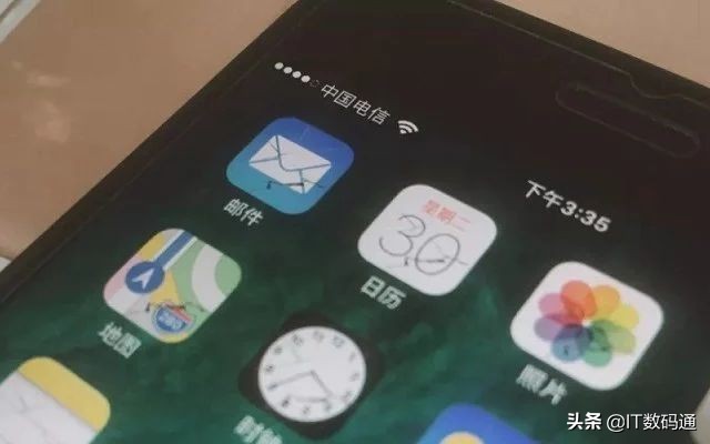 苹果ios13怎么调出iphone小圆点,ios12如何把信号图标改成小圆点