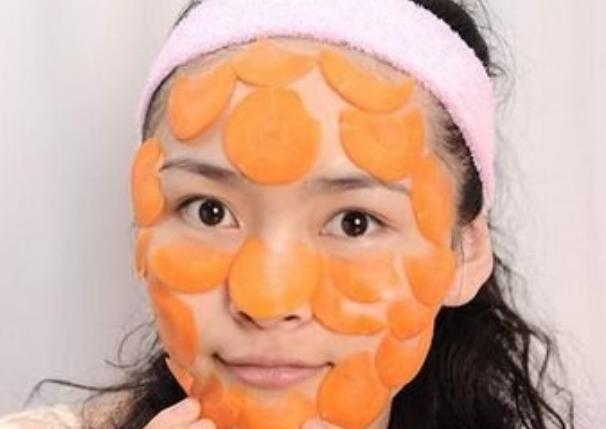 用了不到两个月，额头上的痘印全部淡化，皮肤都变得白了好多