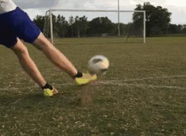 圆形笼式足球场地6米,笼式足球场地简介