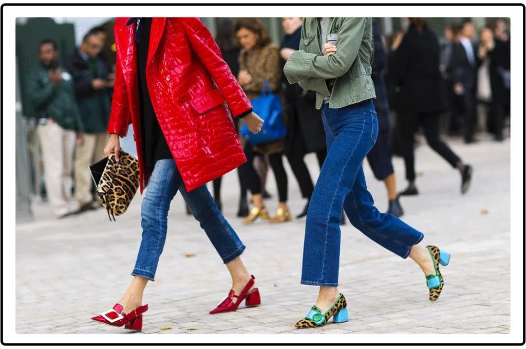 夏天穿凉鞋的季节，不懂脚型，选错鞋子又丑又磨脚！