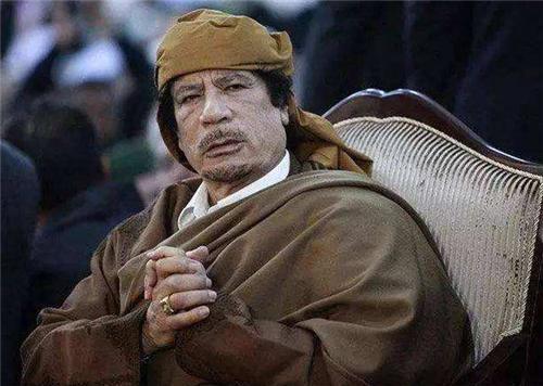 卡扎菲真正的死因,卡扎菲之死原因