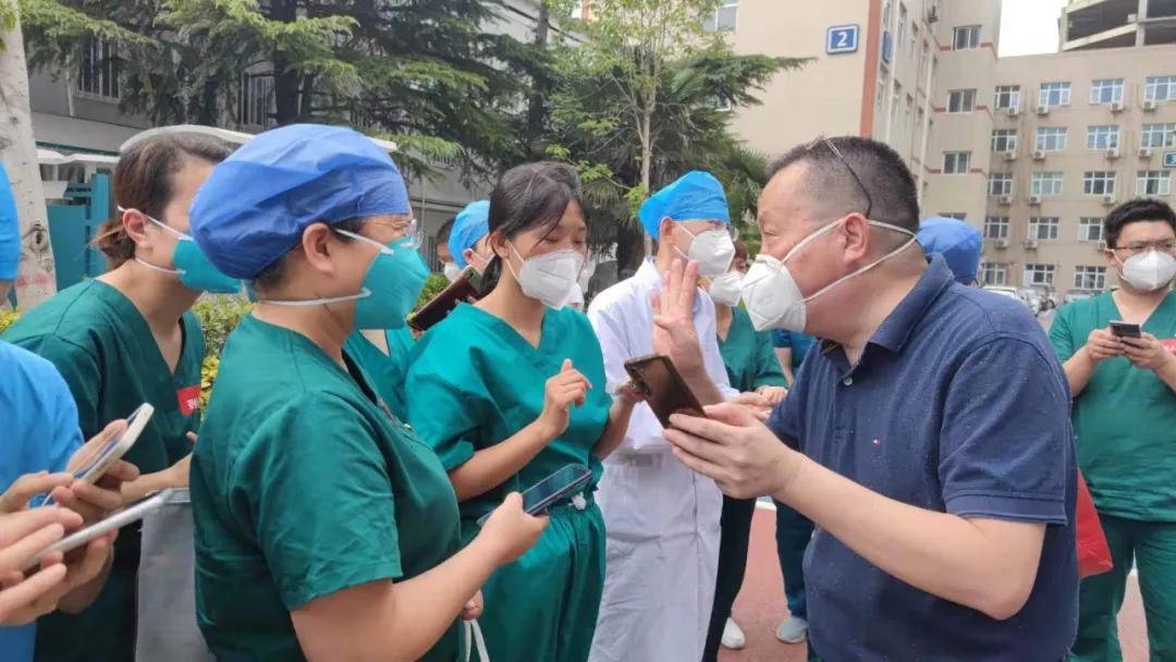 疫情爆发后,由郑州六院发出的一封感谢信