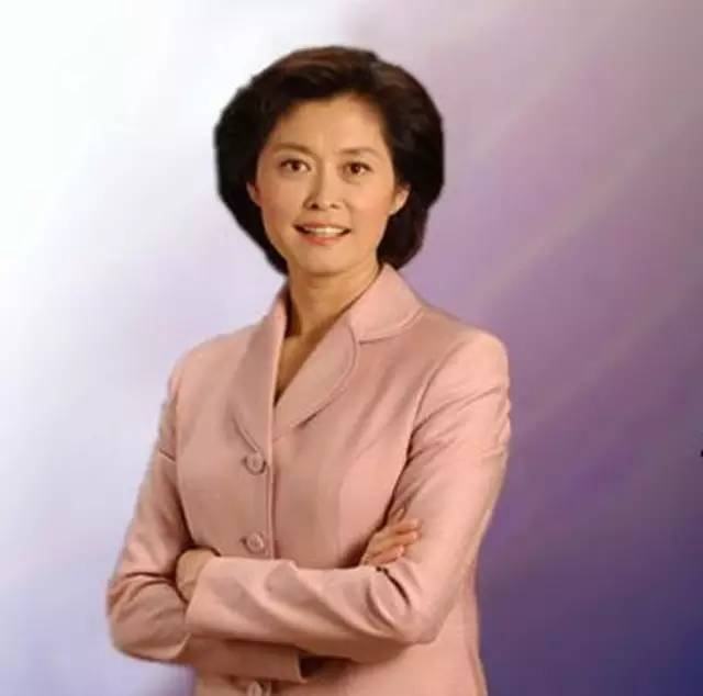 央视主持人敬一丹结过几次婚,敬一丹26岁嫁亿万富翁现如今怎样