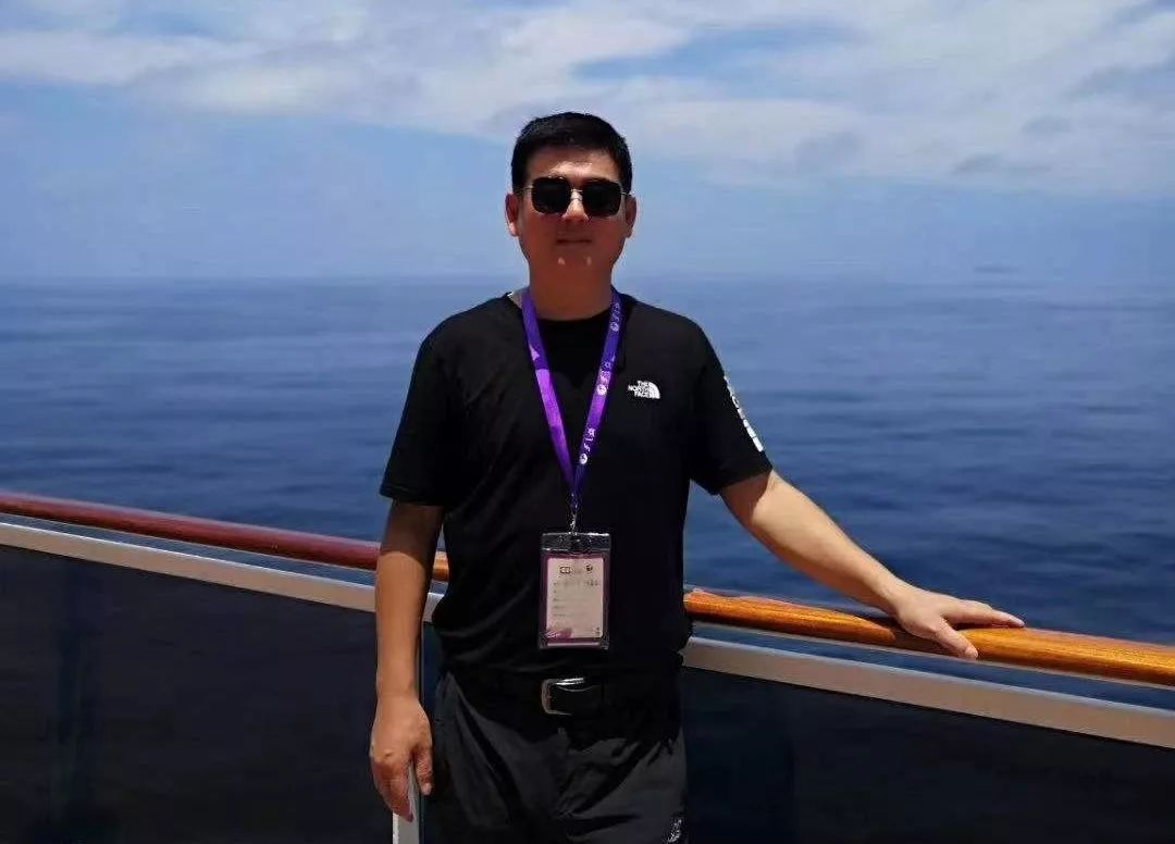 “桐”是一家人，面对疫情，我们“桐”舟共济！逆行者，我们等你凯旋