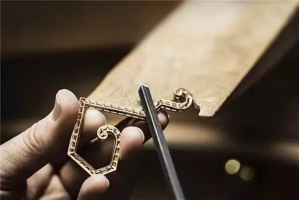 轻珠宝还是轻奢珠宝,轻奢珠宝品牌科普